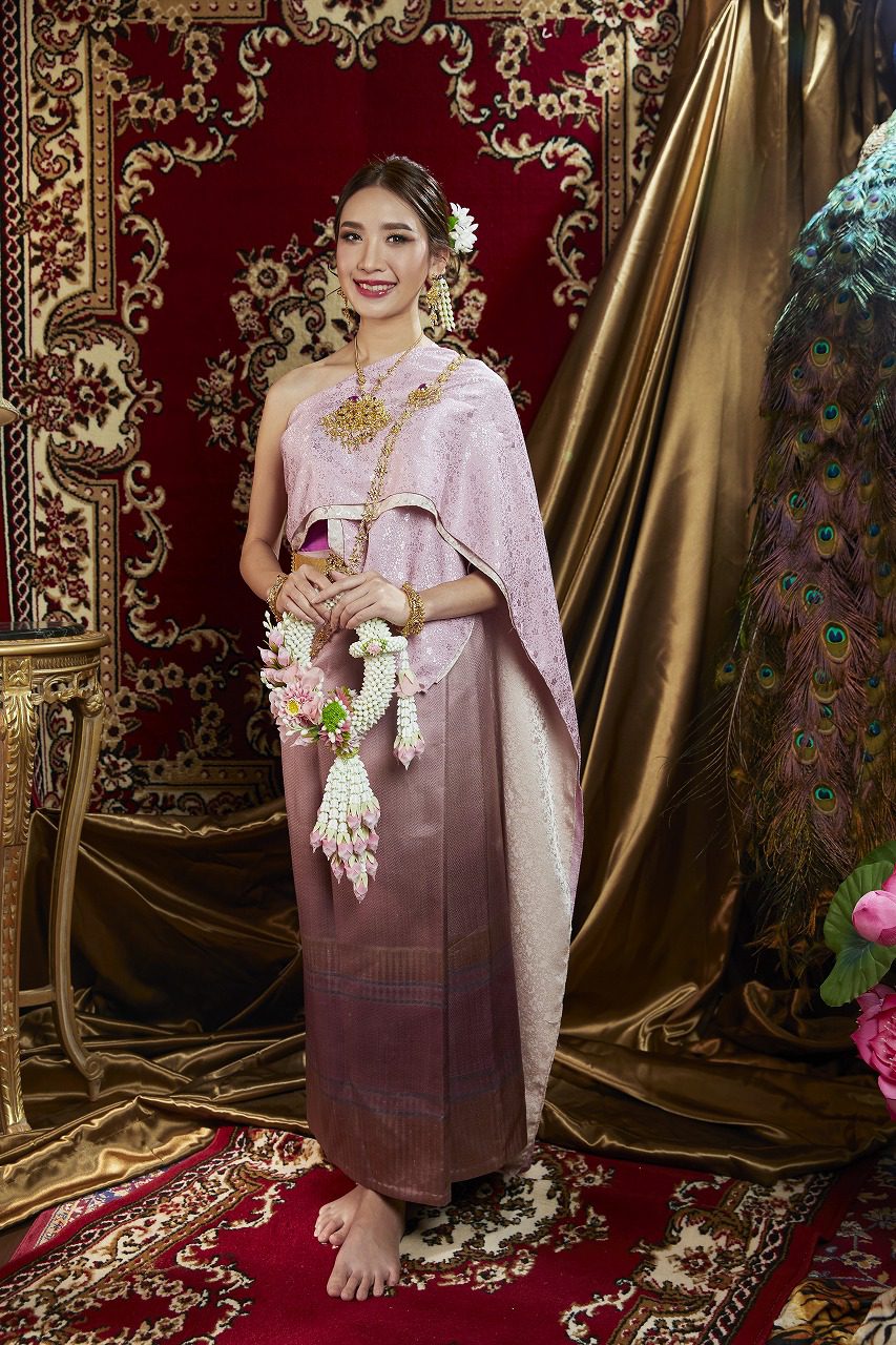 FAMILY (Thai) 8