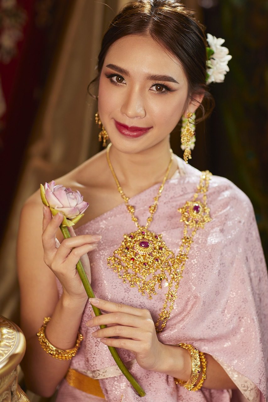 FAMILY (Thai) 11