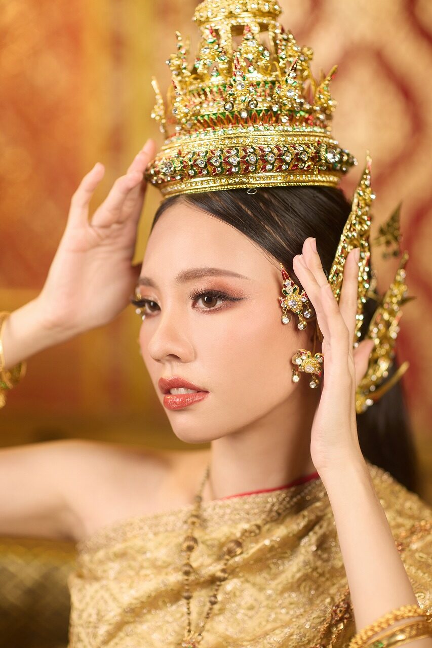 THAI TRADITIONAL 4